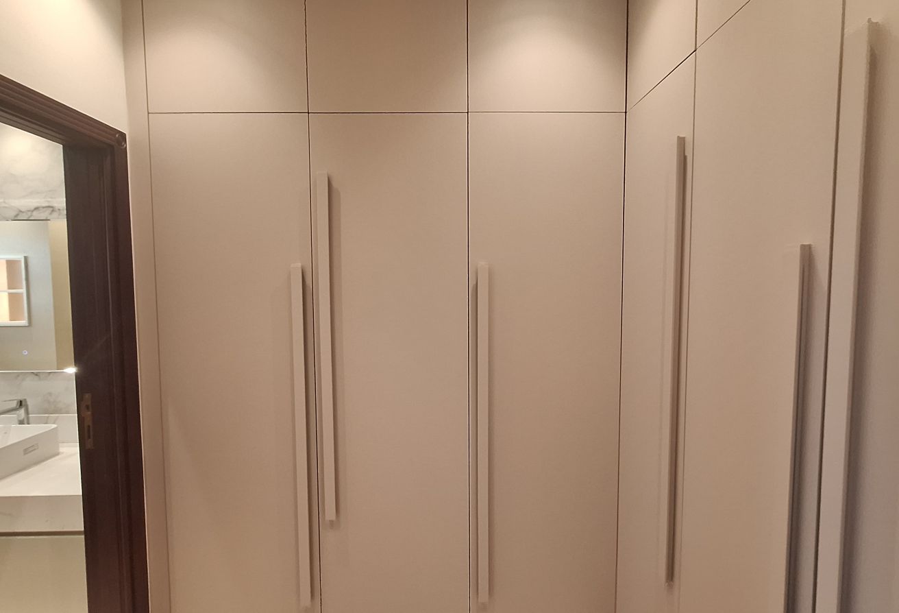 original (23)