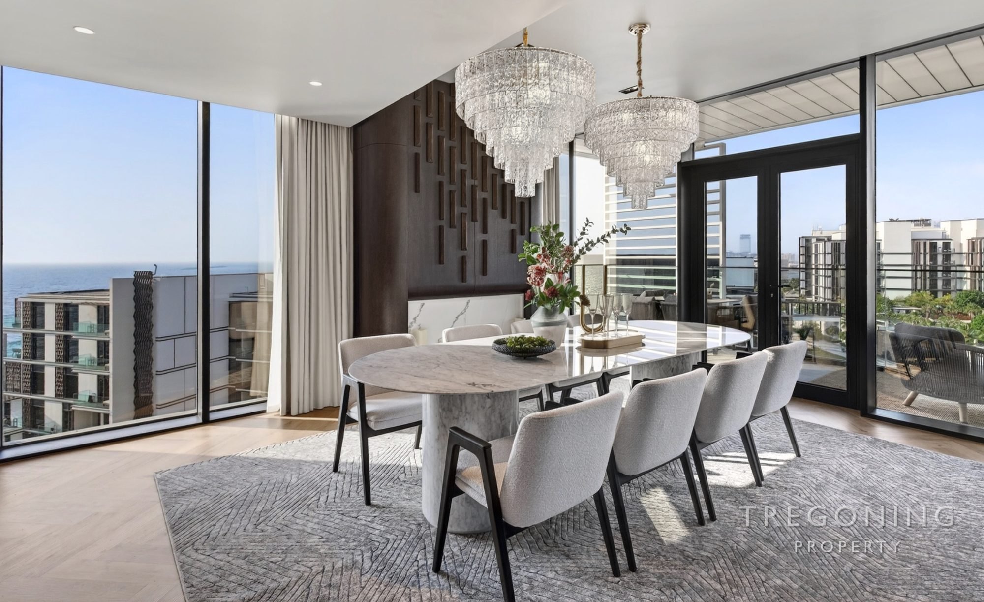 Dining area(3)