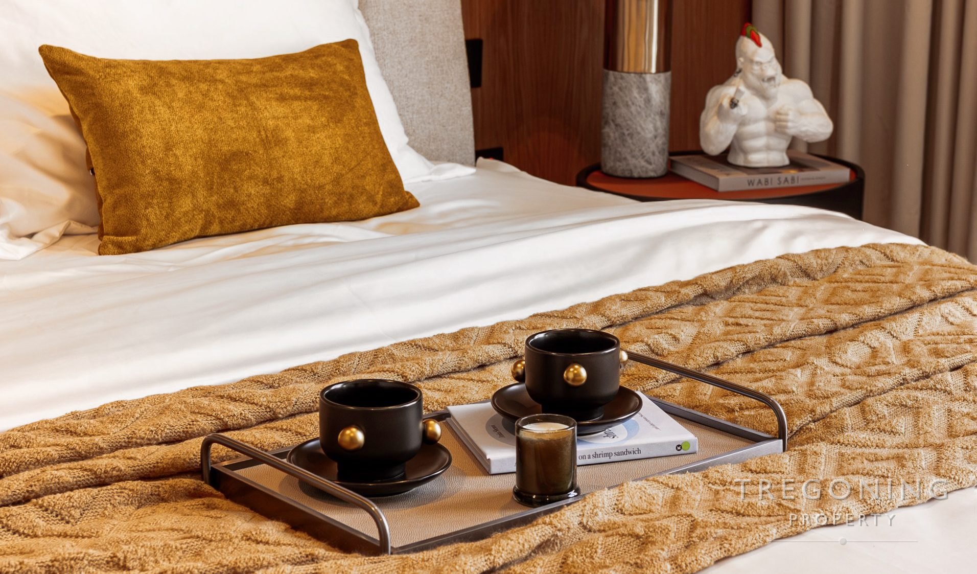 Master bedroom details