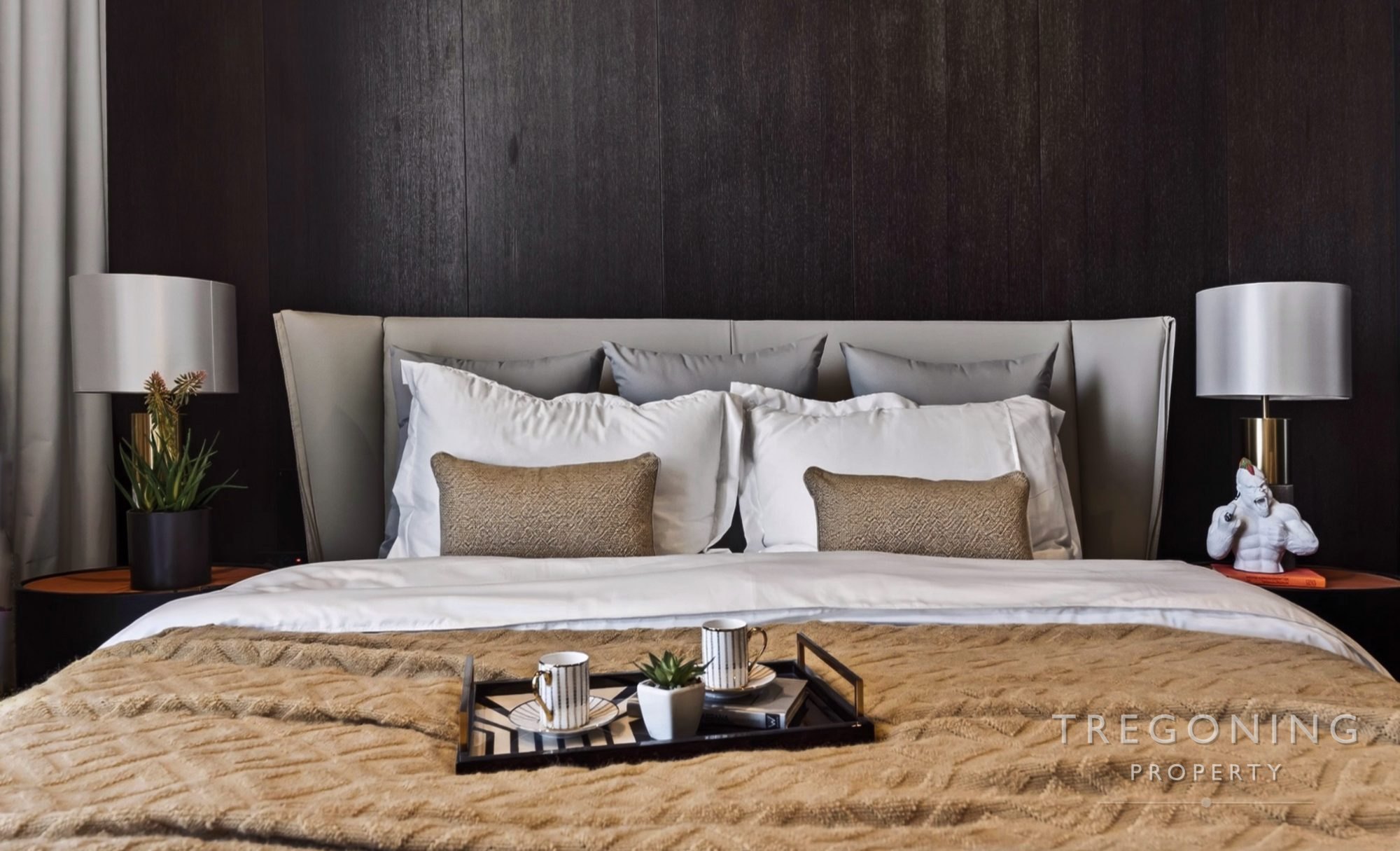 Master bedroom(3)
