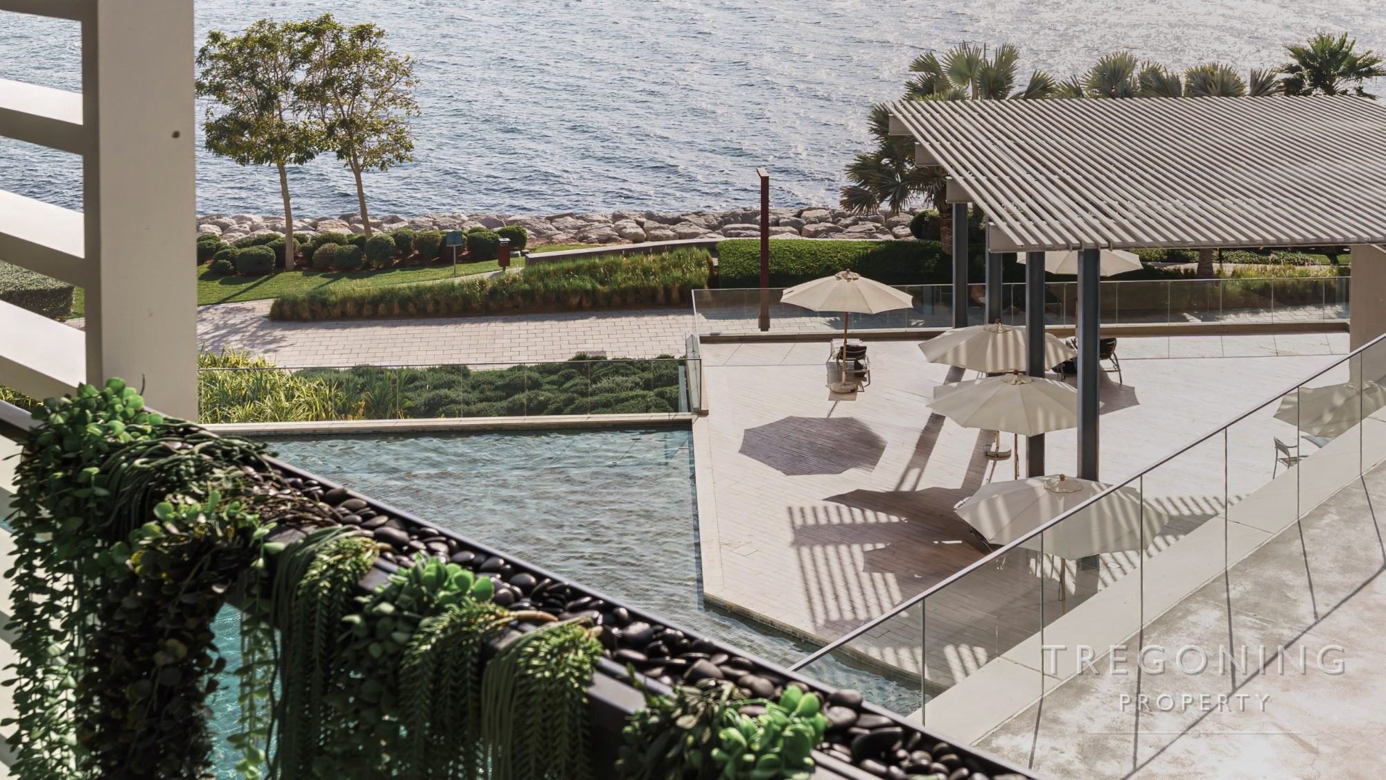 Terrace(2)
